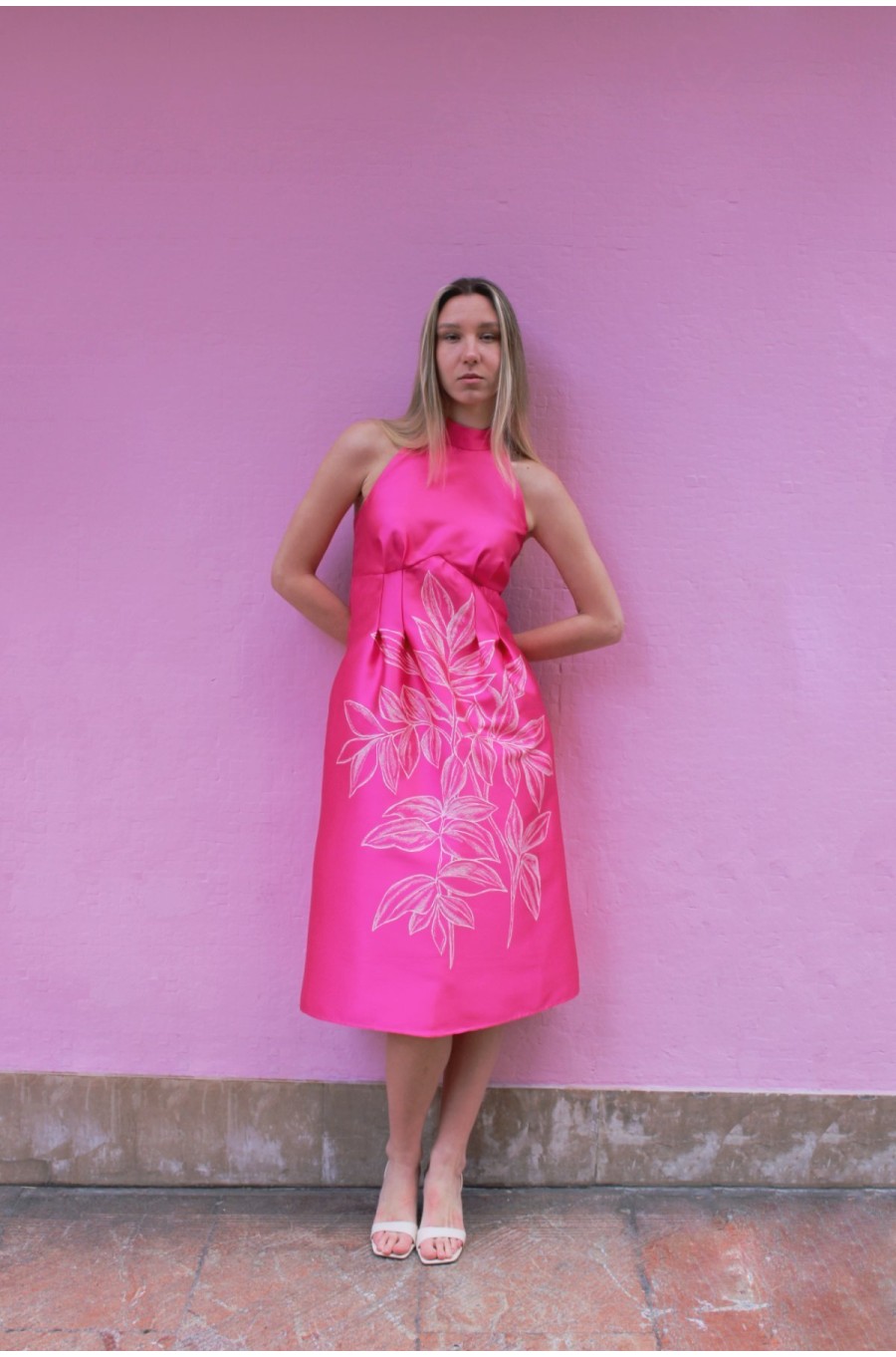 VESTIDO HALTER MIKADO PANO...