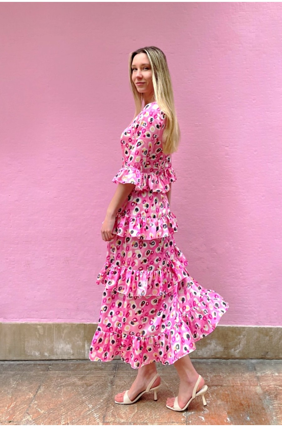 VESTIDO VOLANTES LUNARES